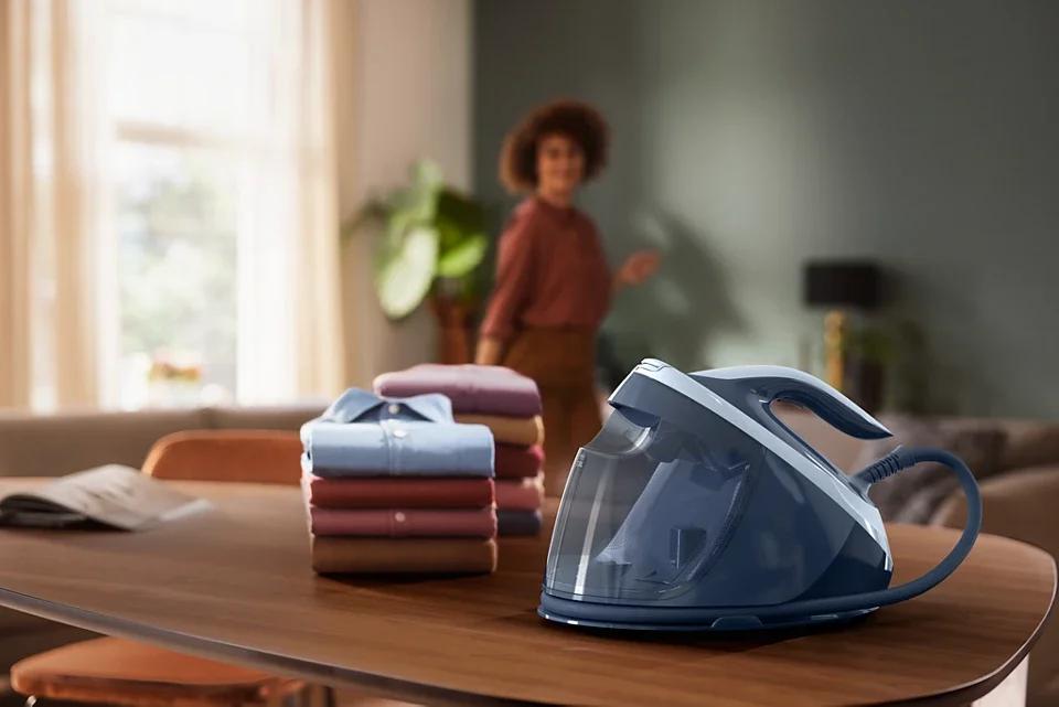 Philips PSG7030 PerfectCare 7000 Iron Press