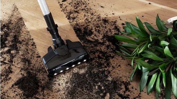 BOSCH BCS711EXT Unlimited 7 Hand/Stick Corded Vacuum Cleaner 4