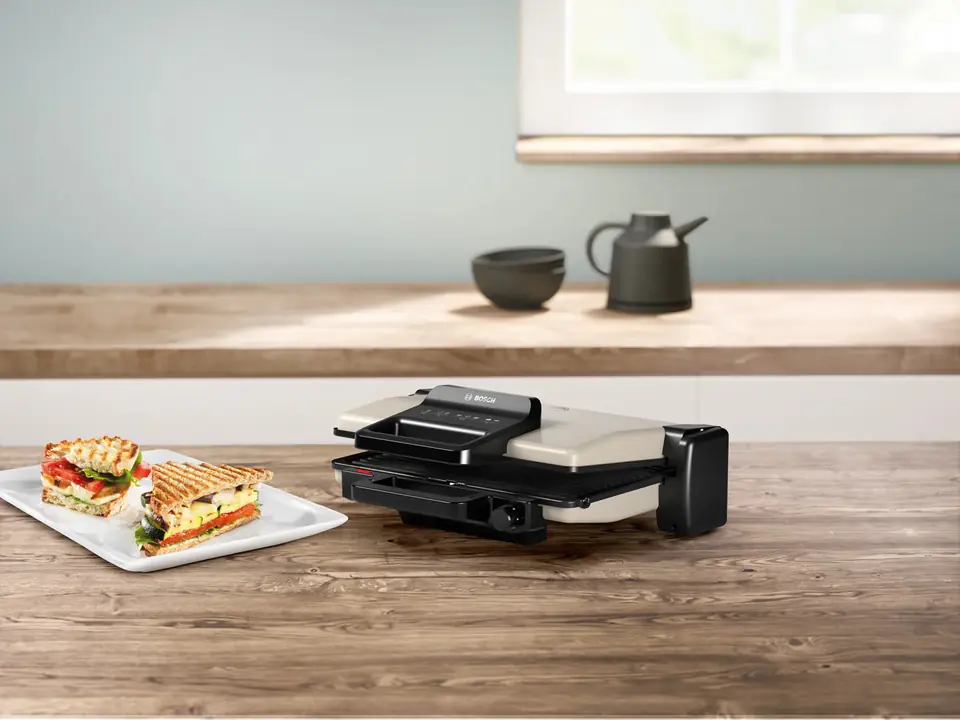 BOSCH TCG3302 Grilling machine