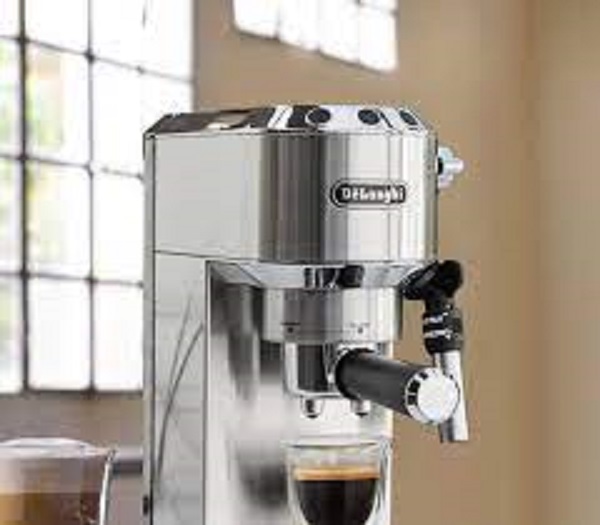 DELONGHI EC685.M Espresso coffee machine