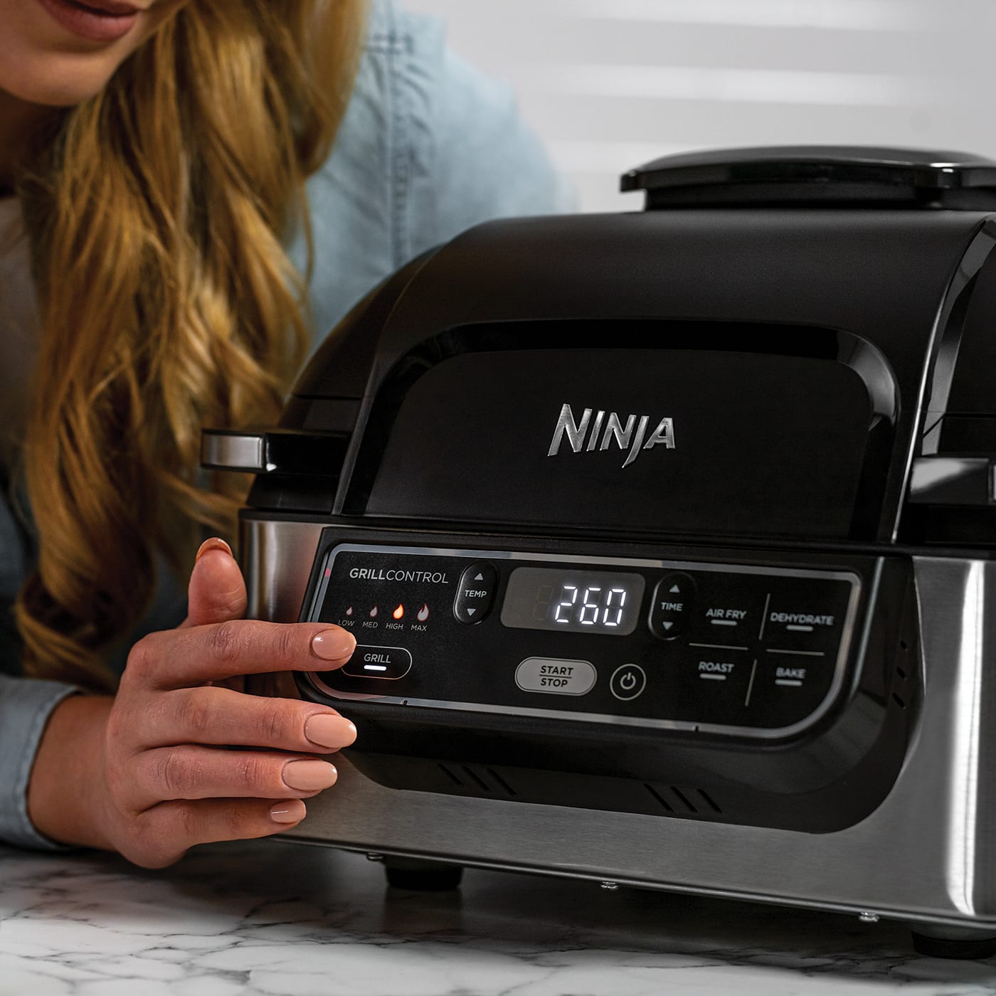 NINJA AG301EU Air fryer and grill