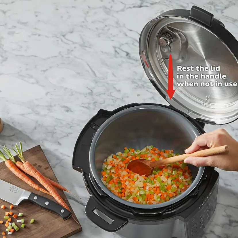 INSTANT POT INST-112200001 Multicooker 5.7L