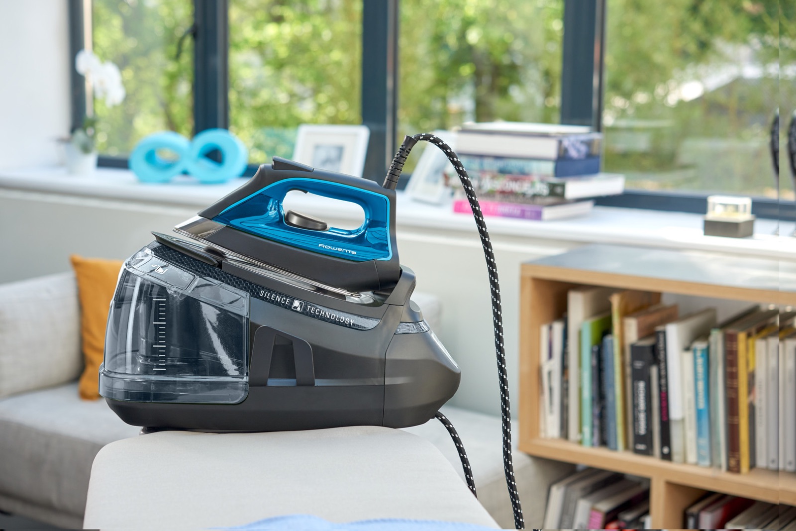 ROWENTA DG9226 Ironing System 3